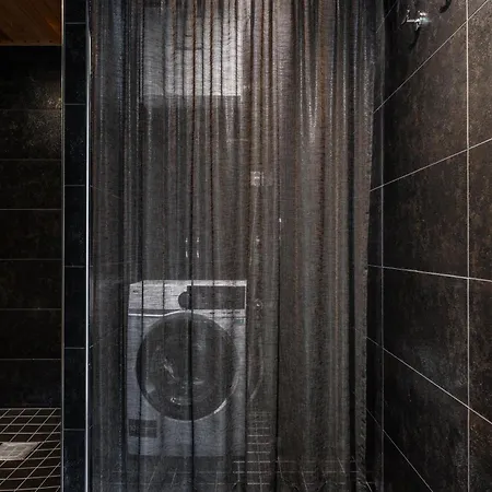 Taiga Penthouse, Private Sauna By Lapland Host Appartement *
